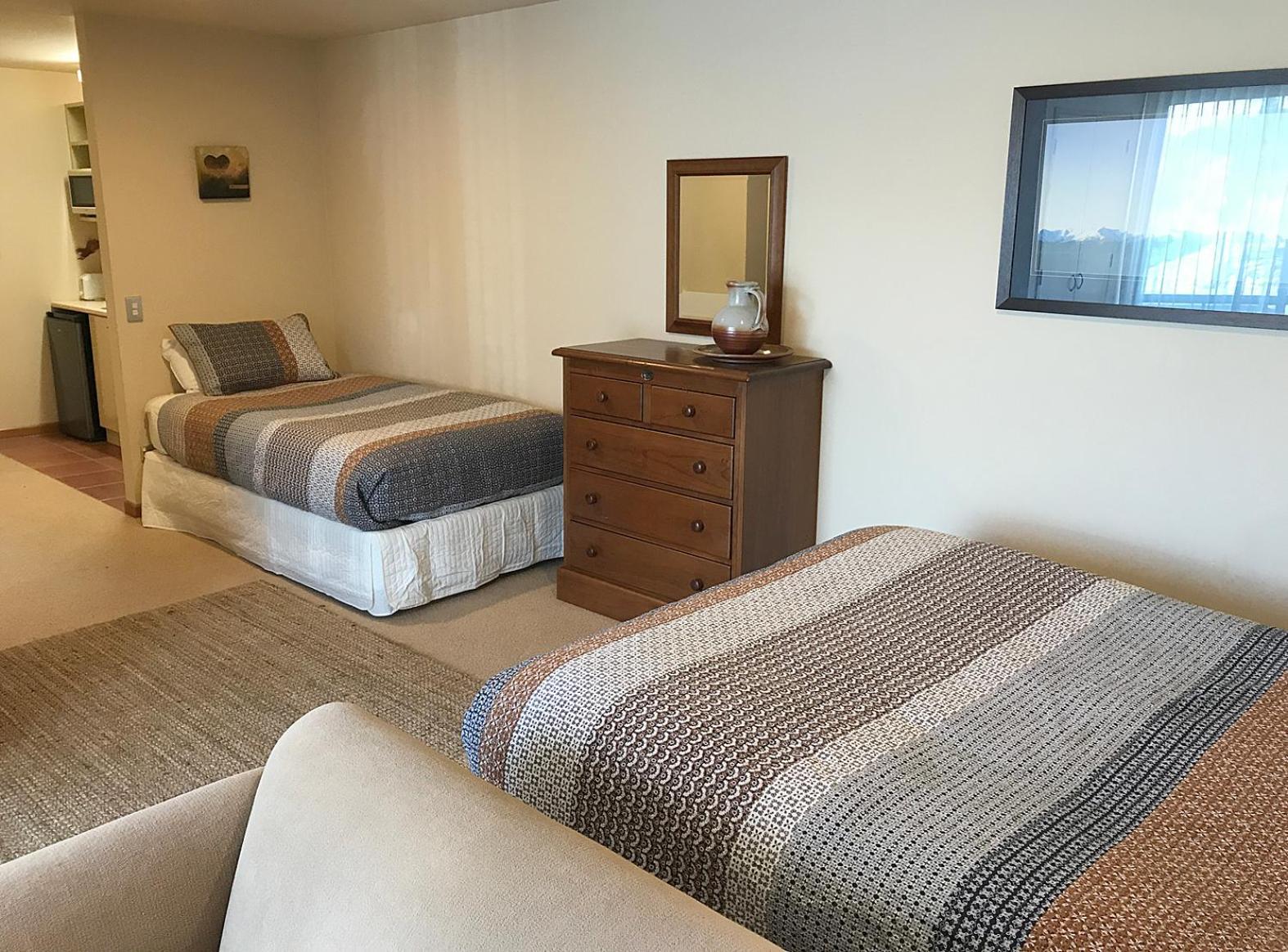 Sargood Splendour - Wanaka Holiday Home Dış mekan fotoğraf