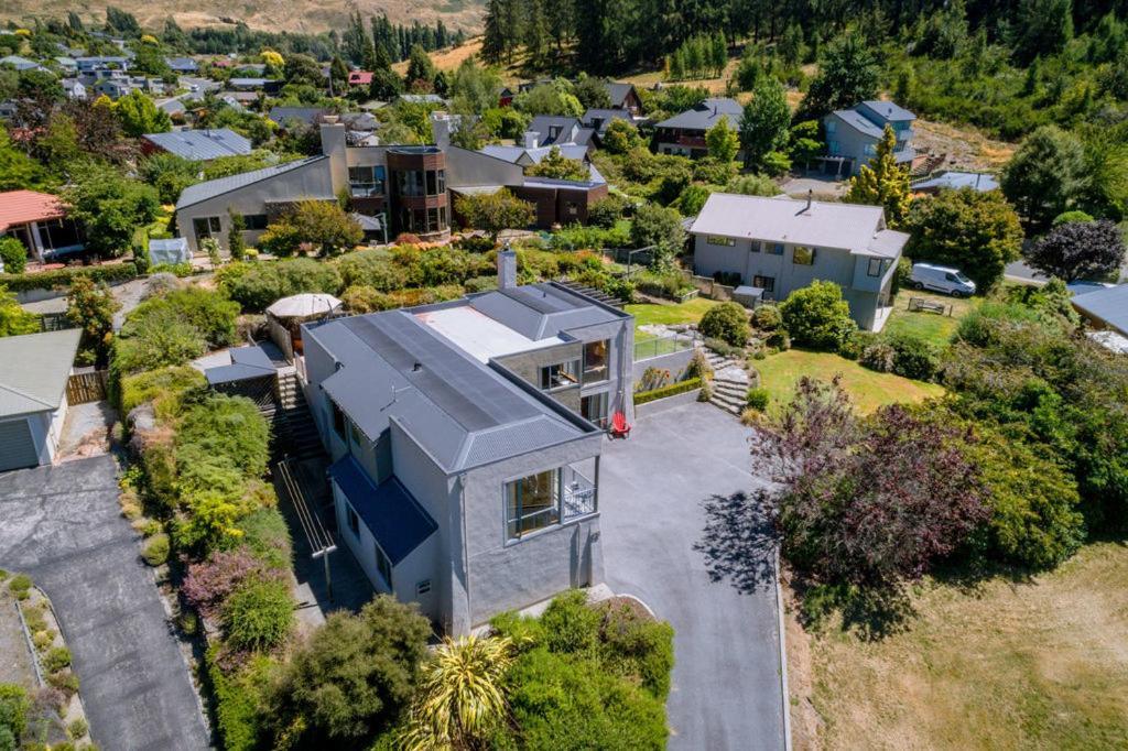 Sargood Splendour - Wanaka Holiday Home Dış mekan fotoğraf